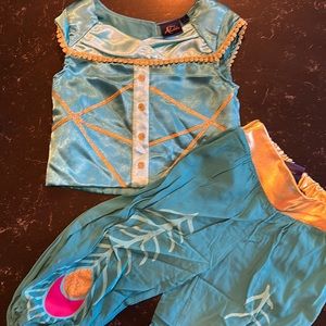 Disney Jasmine Pajamas (3t)
